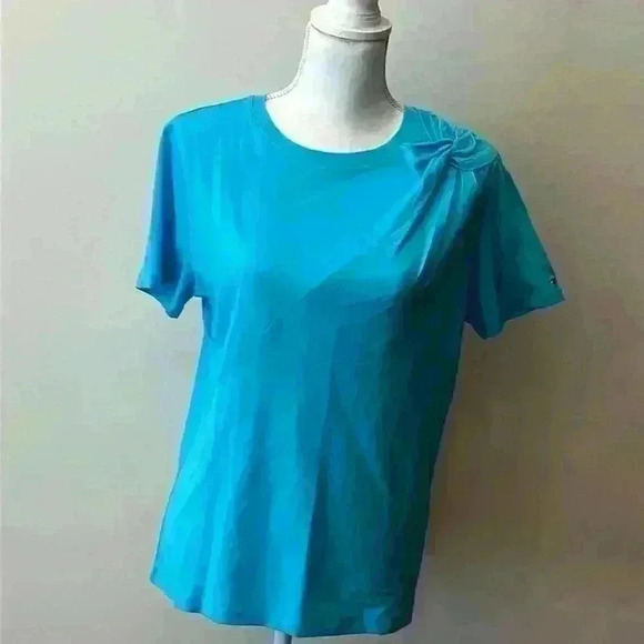 NWT! Ladies Tommy Hilfiger aqua blue top blouse/shirt with twist shoulder Size M - Picture 1 of 10